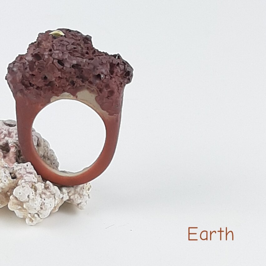 Pierścionek EARTH brown