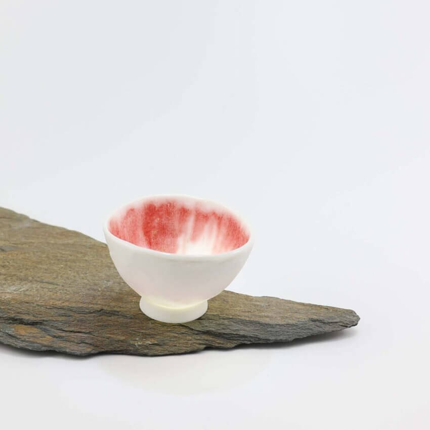 Zestaw dwóch porcelanowych czarek do herbaty - obrazek 4